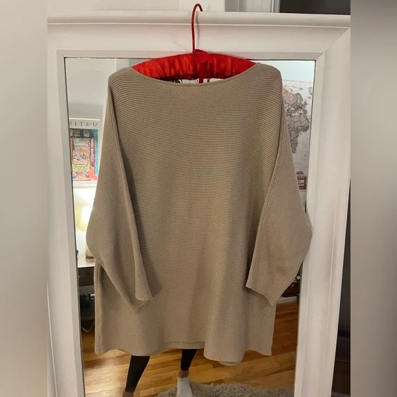 Large - Picture 2 of 4